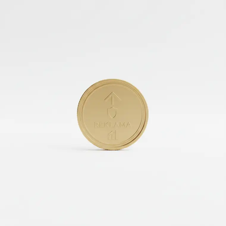 Przedsiębiorca analizuje wyniki kampanii Facebook Ads i zastanawia się, czy wyłączyć automatyczne miejsca emisji przy małym budżecie, porównując statystyki z różnych umiejscowień